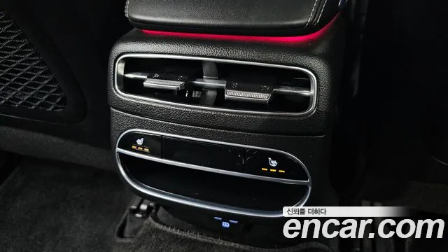 Genesis GV70 2.5T Бензин AWD — Фото автомобиля 20