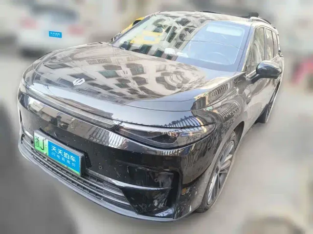 Фотография автомобиля — Leapmotor C16