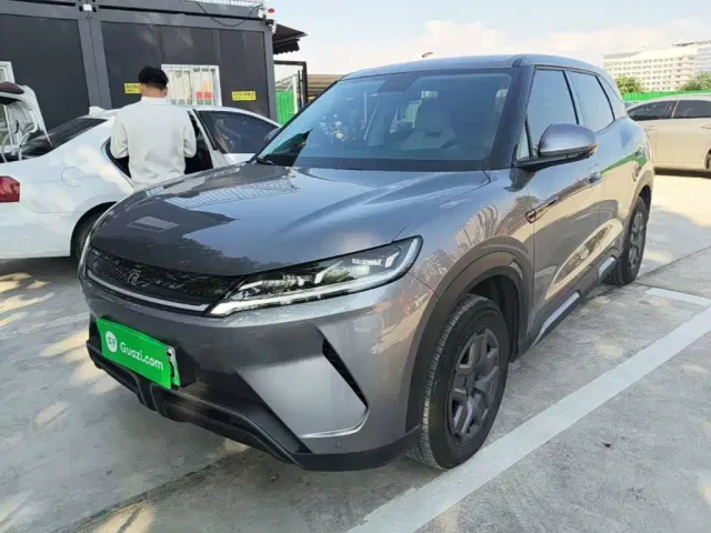 Фотография автомобиля — BYD Yuan UP