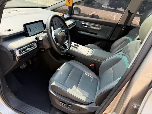 GAC Aion Y — Фото автомобиля 5