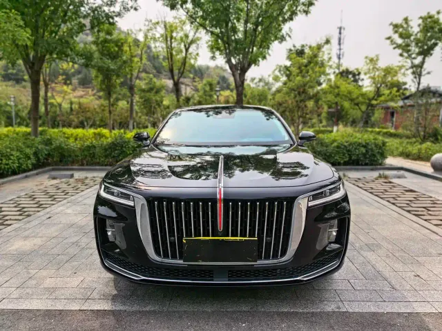 Hongqi H9 — Фото автомобиля 2