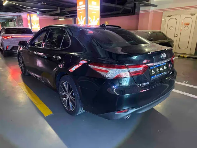 Toyota Camry — Фото автомобиля 7