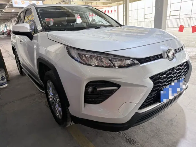 Toyota Wildlander — Фото автомобиля 2