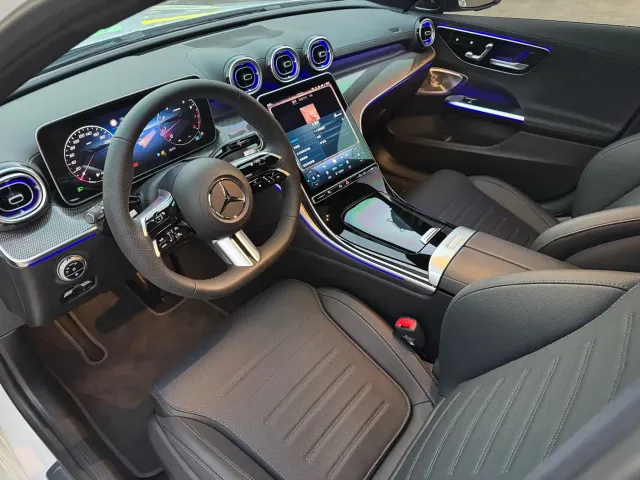 Mercedes-Benz C-Class — Фото автомобиля 5
