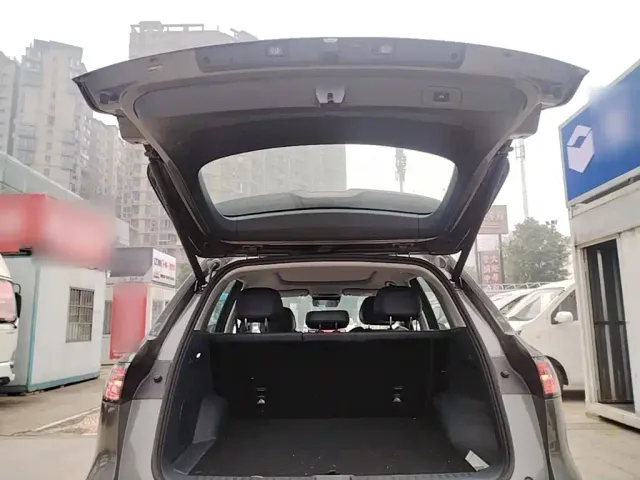 Geely Galaxy E5 — Фото автомобиля 18