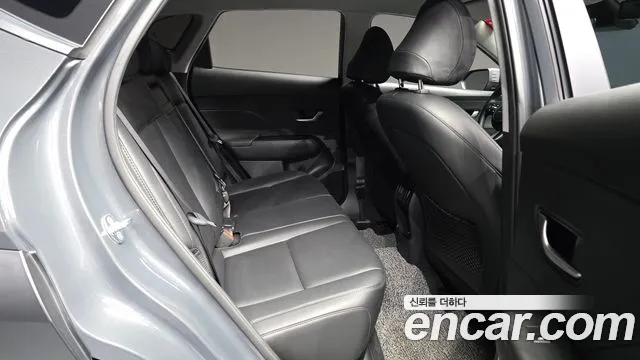 Hyundai Kona SX2 — Фото автомобиля 18