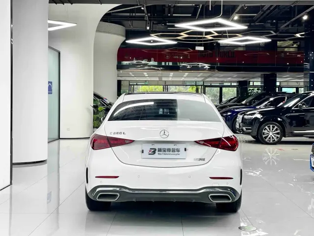 Mercedes-Benz C-Class — Фото автомобиля 16