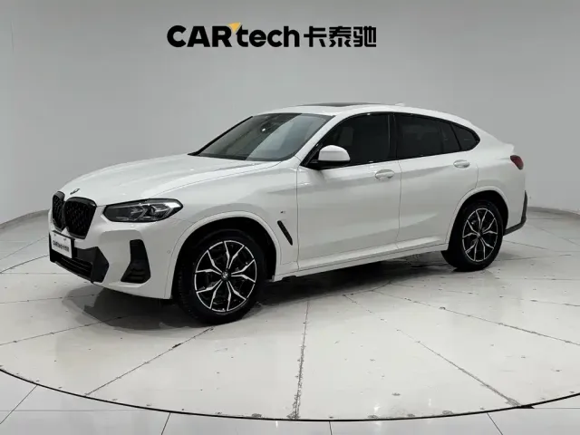 Фотография автомобиля — BMW X4