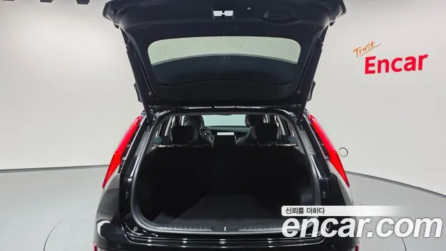 Kia Niro The All New Niro Signature — Фото автомобиля 22