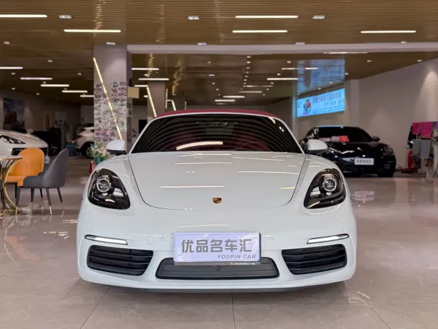Porsche 718 — Фото автомобиля 2