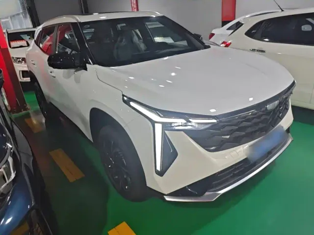 Geely Boyue — Фото автомобиля 3