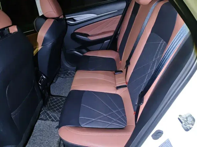 Changan Eado — Фото автомобиля 13