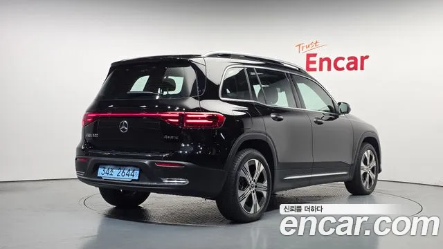 Mercedes-Benz EQB X243 — Фото автомобиля 2