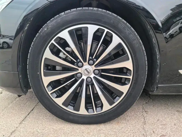 Volvo S90 — Фото автомобиля 18