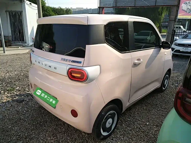 Wuling Hongguang Mini EV — Фото автомобиля 6