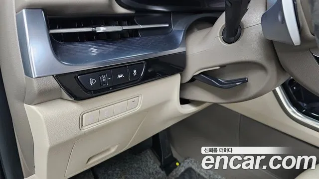 Kia Carnival Generation 4 — Фото автомобиля 19