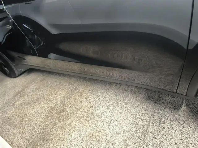 Tesla Model Y — Фото автомобиля 18