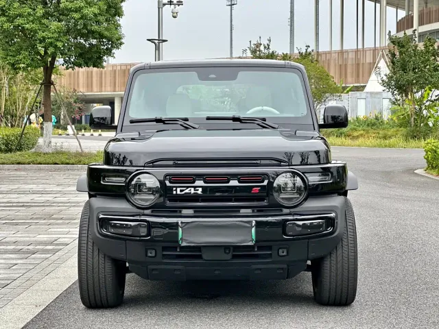 iCAR V23 — Фото автомобиля 2