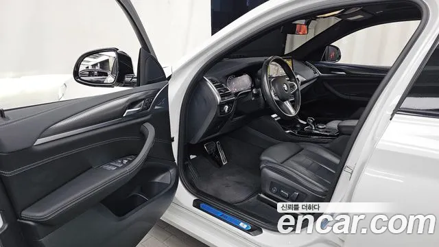 BMW X4 xDrive20i M Sport — Фото автомобиля 8