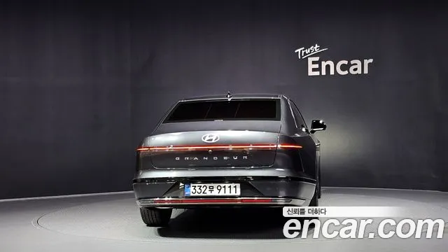 Hyundai Grandeur GN7 — Фото автомобиля 4