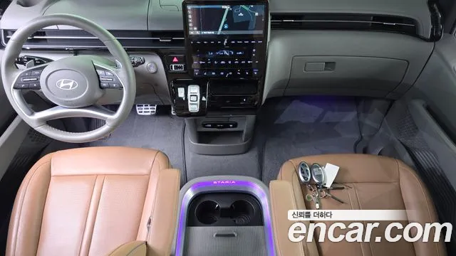 Hyundai Staria Staria 4WD Lounge 9 мест — Фото автомобиля 5