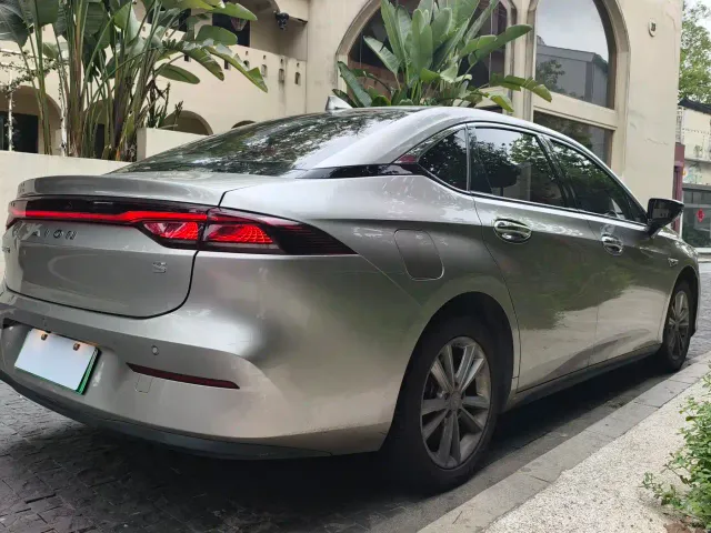 GAC Aion S — Фото автомобиля 8