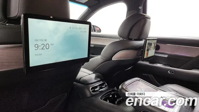 Genesis G90 Бензин 3.5 турбо AWD — Фото автомобиля 13