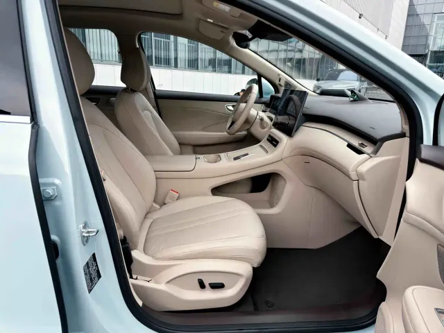 Shangjie SUV — Фото автомобиля 5
