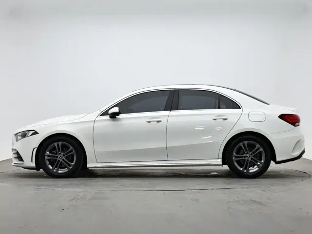 Mercedes-Benz A-Class — Фото автомобиля 6