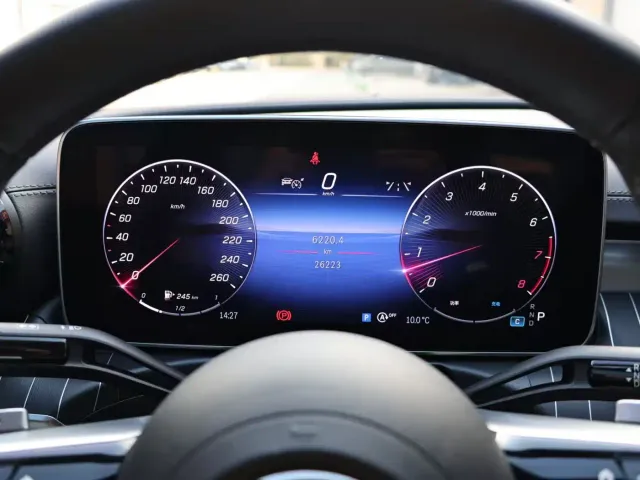Mercedes-Benz C-Class — Фото автомобиля 7