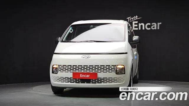 Hyundai Staria — Фото автомобиля 3
