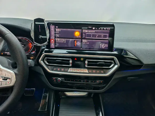 BMW X3 — Фото автомобиля 17