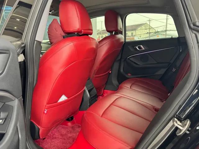 BMW 2 Series — Фото автомобиля 12
