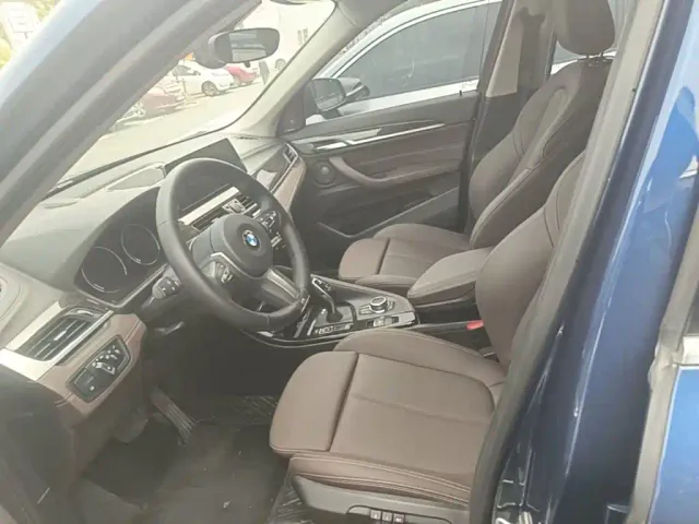 BMW X1 — Фото автомобиля 14