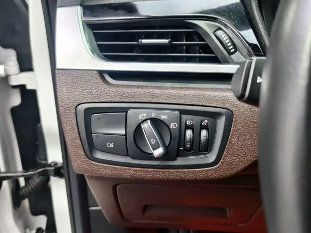 BMW X1 — Фото автомобиля 18