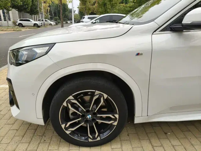 BMW X2 — Фото автомобиля 4