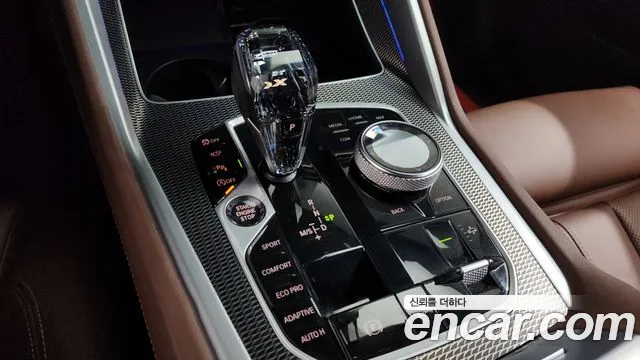 BMW X6 xDrive40i M Sport — Фото автомобиля 6