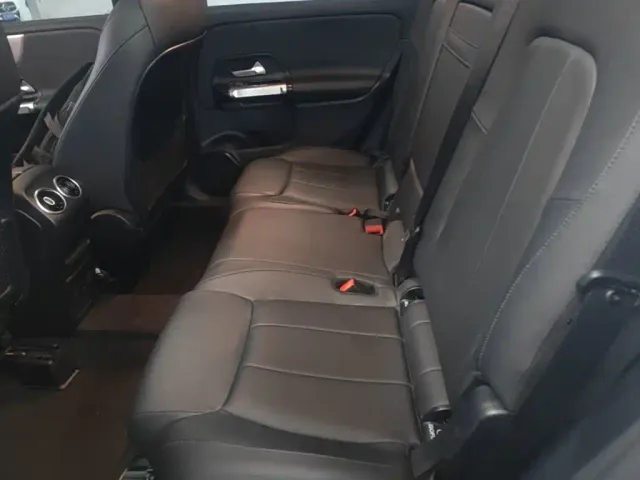 Mercedes-Benz GLB-Class — Фото автомобиля 12
