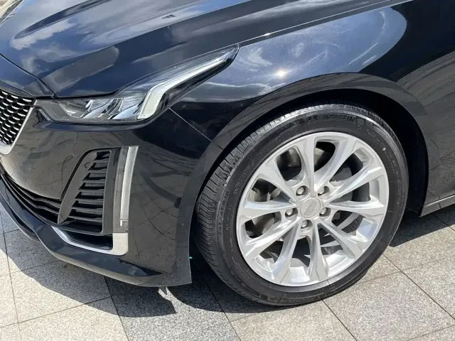 Cadillac CT5 — Фото автомобиля 14