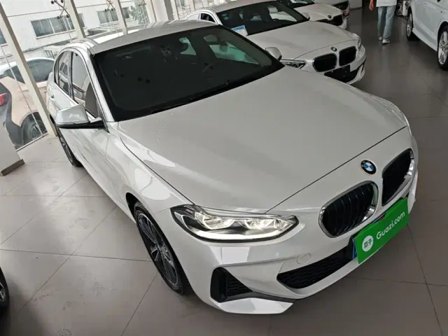 BMW 1 Series — Фото автомобиля 3