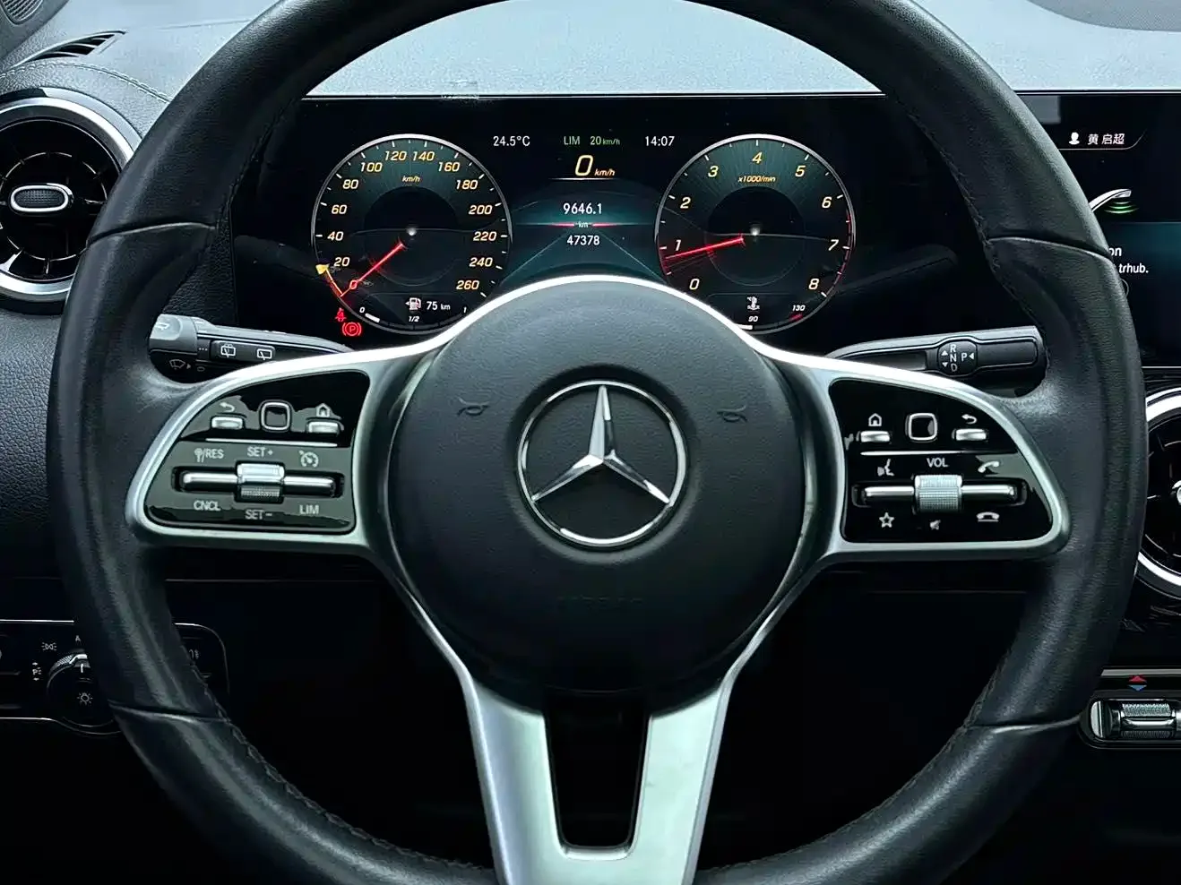 Mercedes-Benz Mercedes-Benz GLA 2022 Model GLA 180 — Фото автомобиля 12