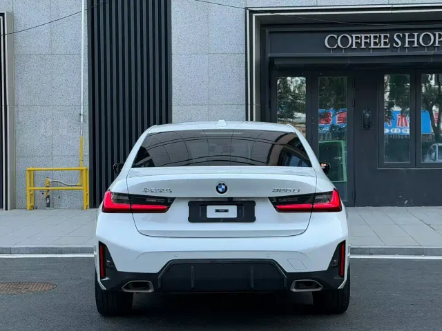 BMW 3 Series — Фото автомобиля 9