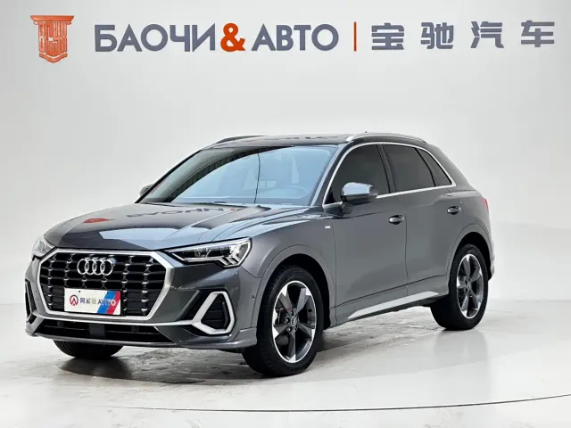Фотография автомобиля — Audi Q3