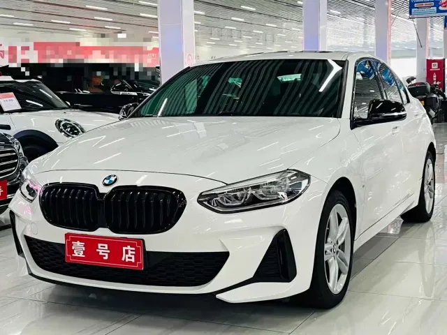 Фотография автомобиля — BMW 1 Series