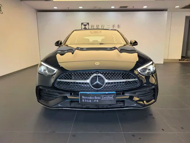 Mercedes-Benz C-Class — Фото автомобиля 2