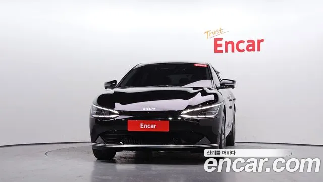 Kia EV6 — Фото автомобиля 3