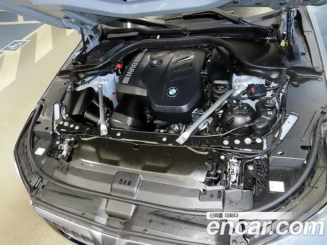 BMW 5 Series G60 — Фото автомобиля 20