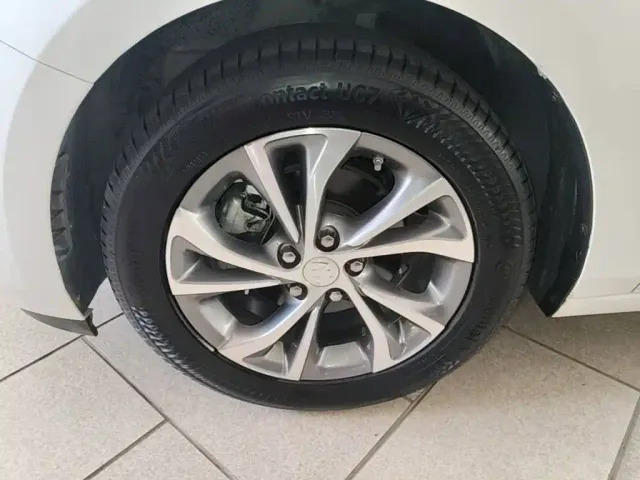 Buick Verano — Фото автомобиля 22