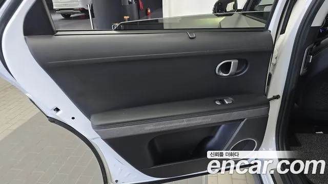 Hyundai Ioniq 5 — Фото автомобиля 14