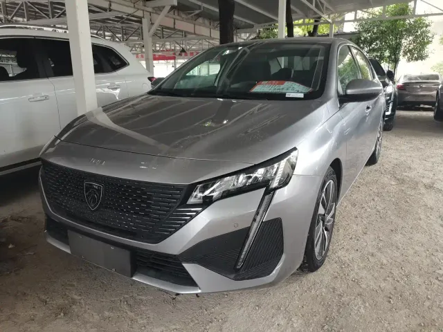 Фотография автомобиля — Peugeot 408